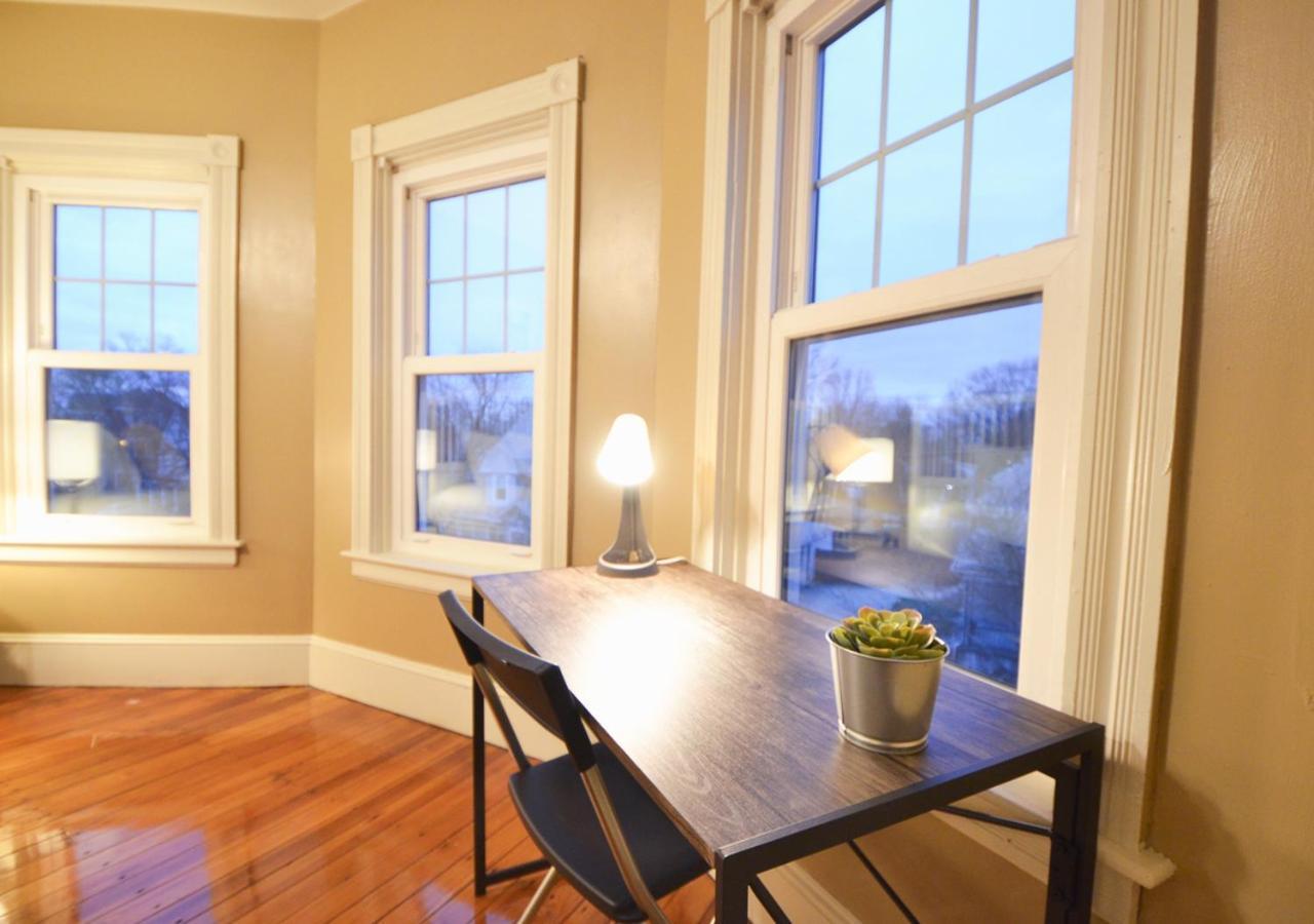 Private Bedrooms Long Term Stays Providence Extérieur photo